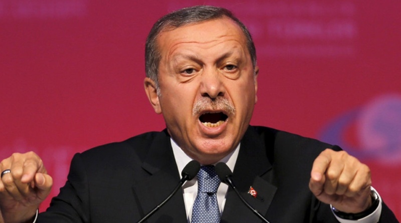 إستدعاء السفير الأمريكي لدى أنقرة.. أردوغان: عليكم الوقوف معنا وليس مع الإرهابيّين