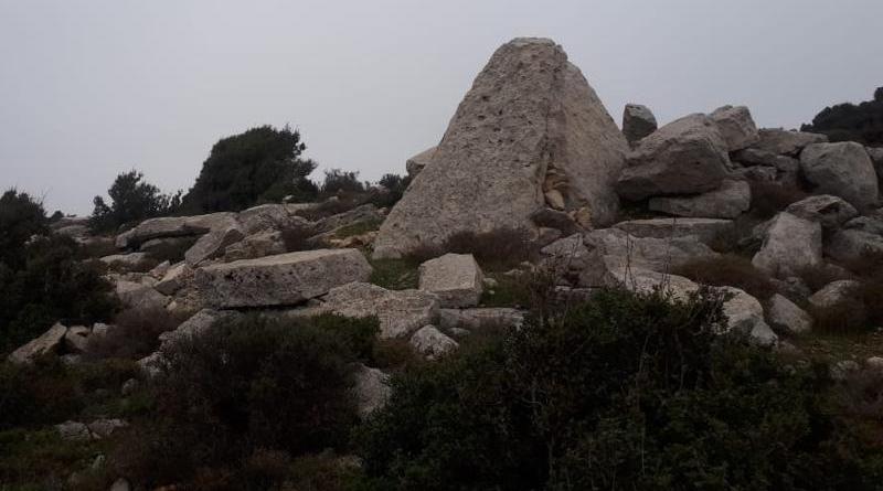 الأهرام في عكار.. إكتشاف مدفن ميغاليتي megalithic في ربوع بلدة أكروم
