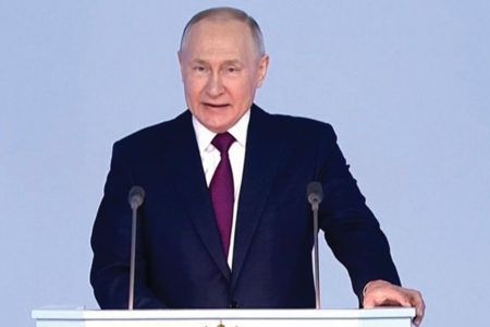 بوتن يستدعي «حدائقه الخلفية» بالحرب.. صداع برأس الغرب