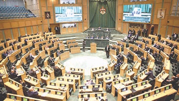 الأردن: البرلمان يصوّت بالأغلبية على طرد سفير إسرائيل من عمان
