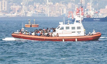 وزير الداخلية الإيطالي يتحدّث عن خطة لـ«السيطرة» على السواحل التونسية لمنع الهجرة السرية
