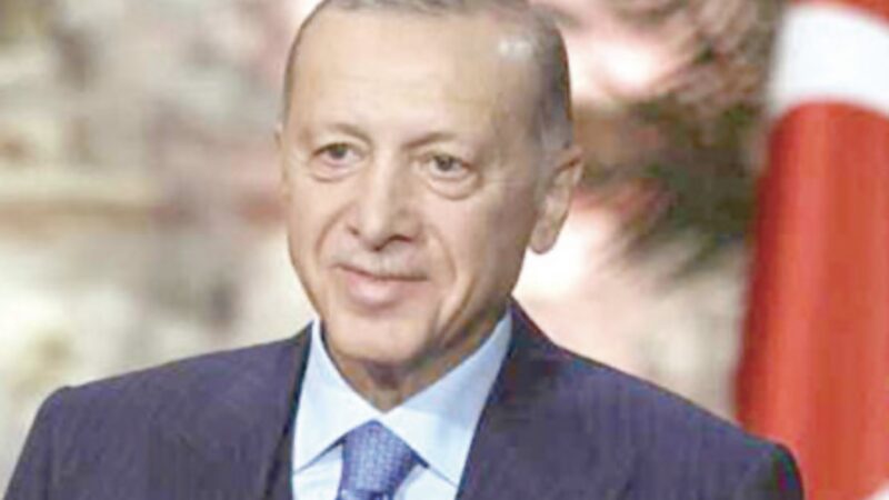 تنصيب أردوغان رئيسا لتركيا امس.. بحضور رؤساء دول ومسؤولين