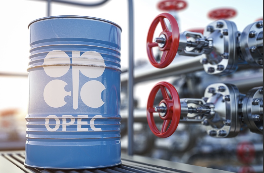 «أوبك بلس».. مليون برميل يومياً تخفيضات متوقّعة في إنتاج النفط