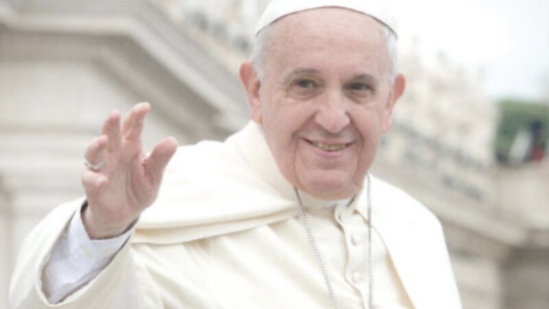 البابا فرنسيس يدين قصف أربيل وبغداد ترفع شكوى إلى مجلس الأمن