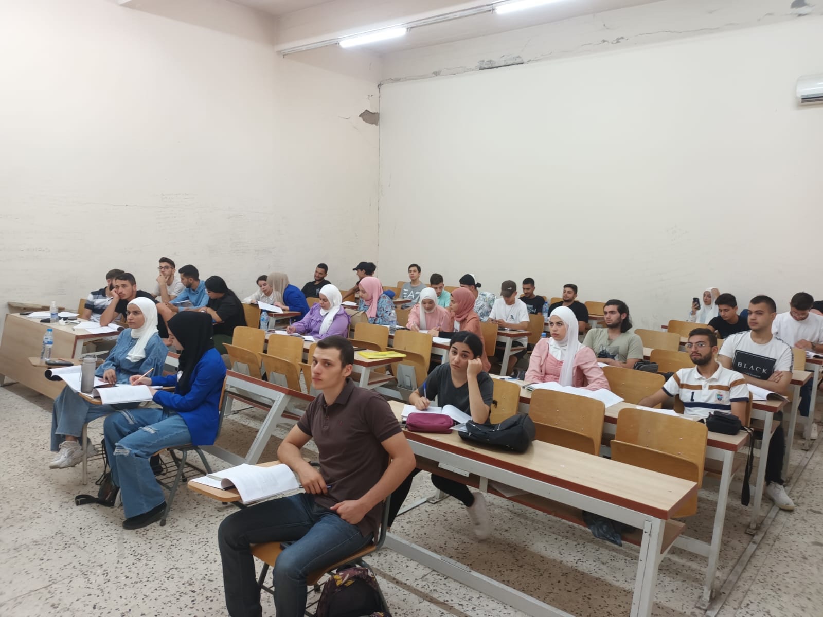 شباب العزم نظم دورة تدريبيّة لامتحانات الدخول للجامعة اللبنانيّة .