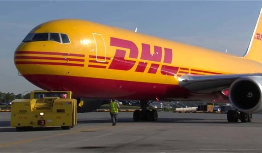 اكتشاف كسور جسيمة في طائرة شحن DHL بمطار بيروت وتشكيل لجنة تحقيق