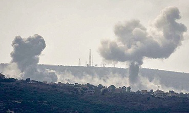 الجيش الإسرائيلي انه «قصف مواقع في لبنان أطلقت منها قذائف صاروخية باتجاه مدينة كريات شمونة».