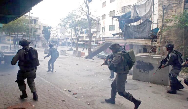 الاحتلال يغتال ١٠ فلسطينيين بمسيّرتين في نابلس وطولكرم