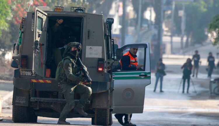 إصابة فلسطينيين إثنين برصاص الاحتلال الإسرائيلي قرب قلقيلية