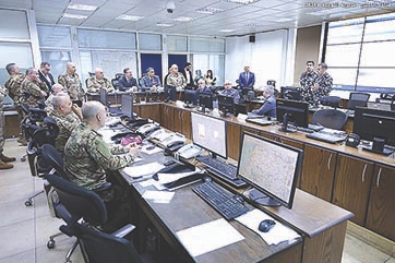 الربط بين الجيش وقوى الأمن عبر نظام FENIX بدعم بريطاني