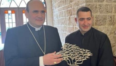 السفير‭ ‬البابوي‭ ‬زار‭ ‬كنيسة‭ ‬في‭ ‬عمشيت‭:‬ للعيش‭ ‬بمحبة‭ ‬وتطبيق‭ ‬العدالة‭ ‬الاجتماعية