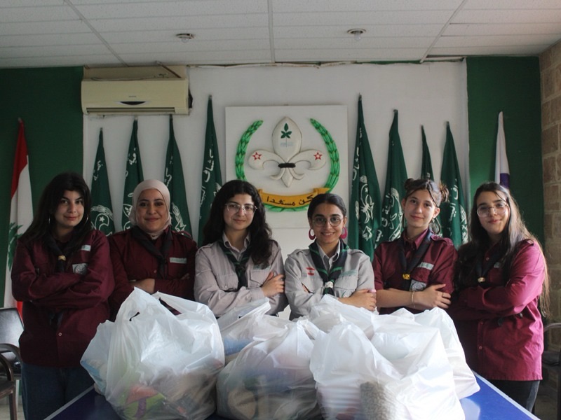 حملة بعنوان “بالخير نستقبل العيد” لكشاف البيئة في الميناء طرابلس