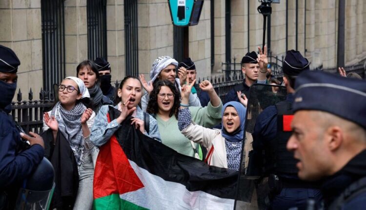 حراك بجامعة السوربون دعماً لفلسطين ولوقف الحرب
