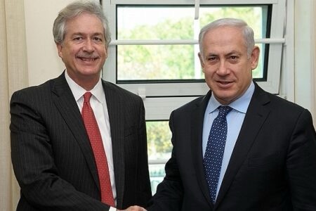 نتانياهو بحث مع بيرنز وقف العمليات في رفح مقابل اطلاق سراح الاسرى الاسرائيلين
