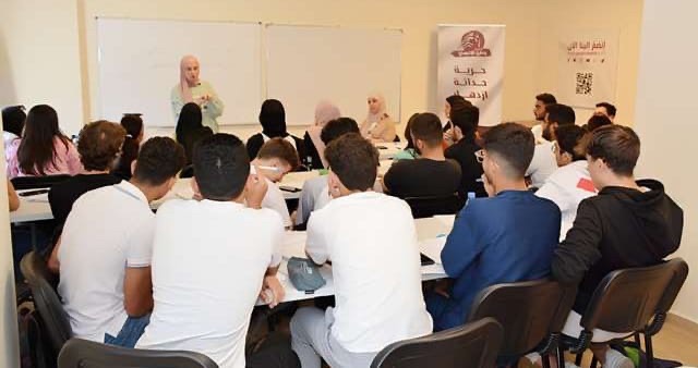 مشروع وطن الانسان” – طرابلس يطلق دورة دعم طلاب الشهادات الثانوية