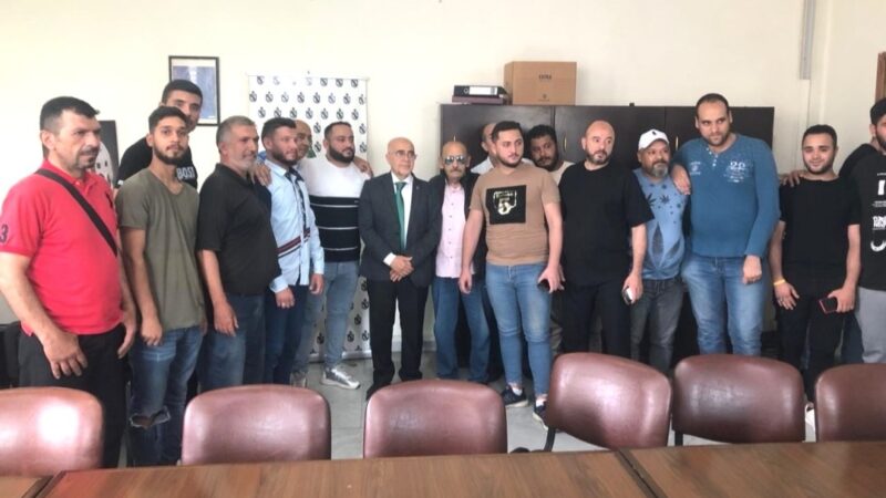 يمق التقى أصحاب البسطات في الدباغة خان العسكر في طرابلس