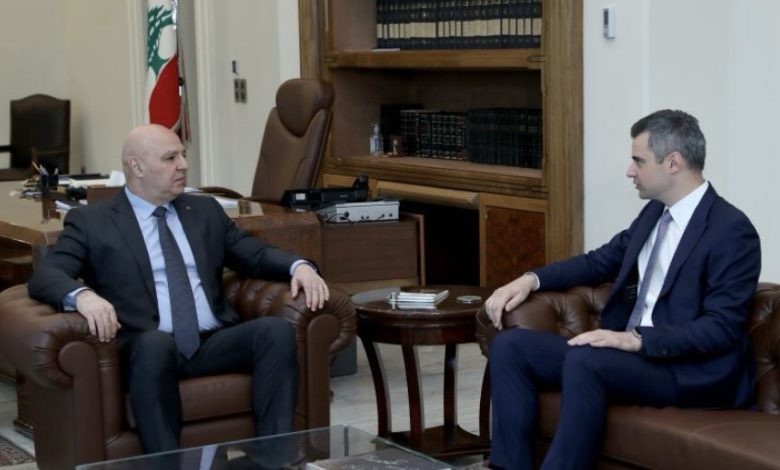 الرئيس عون بحث مع النائب فرنجيه في ملف الإصلاحات والحوكمة