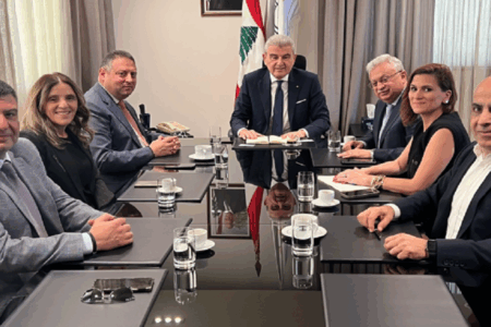 وزير الصناعة يعرض مع “تجمّع الشركات” تحسين ظروف الأعمال والاستثمار