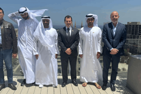 شحادة التقى وفداً إماراتياً وجولة في مدينة بيروت: الرقمية لتعزيز الابتكار