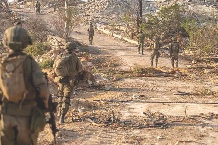 شهيدان وجريح بغارة من مسيّرة في شبعا وتحليق كثيف لطيران العدو وتوغّل أكثر من 50 جندياً مع جرافتين شرقي بليدا وفي أطراف كفركلا
