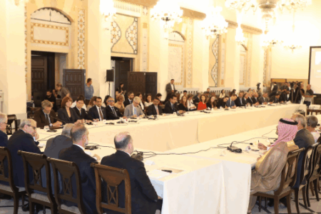 رسامني من مؤتمر إعادة إعمار لبنان: خطة استراتيجية للنهوض بالبنى التحتية