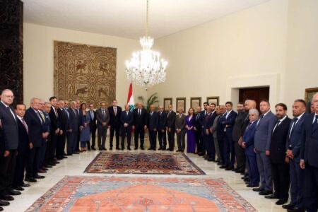 عون: الدولة عازمة على مكافحة الفساد والهدر .. والقطار على السكة الصحيحة