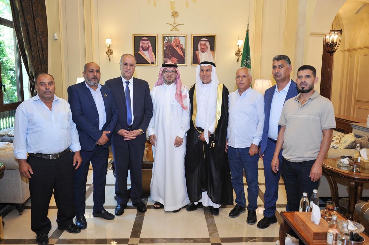 السفير البخاري استقبل النائب محمد سليمان ورؤساء بلديات ومخاتير وادي خالد