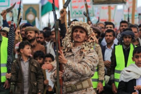 الحوثيون: أكبر هجوم ضد إسرائيل رداً على غاراتها على اليمن