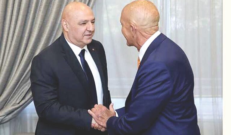 عون سلم براك أفكاراً لبنانية لحلّ شامل والموفد الأميركي يرحّب