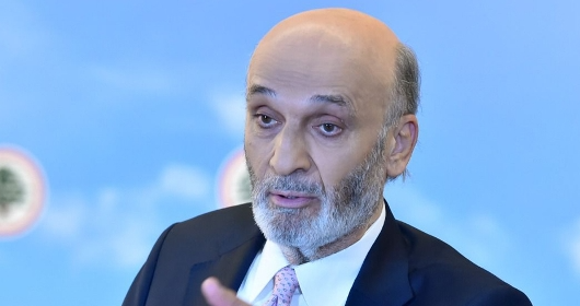 جعجع: وشدّد على أن الأمر بين أيدي اللبنانيين. كما لفت الى أنه” لا فكرة واضحة لديه عن الورقة التي تسلمها براك .