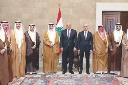 وزير الداخلية الكويتي جال على المسؤولين ناقلاً «رسائل حب ومودة»: الصباح: حرص على الاستقرار ومشاكل لبنان كافة سوف تحلّ