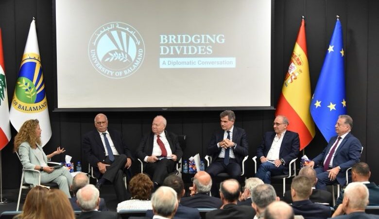 حوار دبلوماسي في جامعة البلمند: نحو تعاون إقليمي ومستقبل أكثر استدامة
