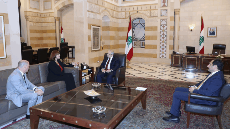 سلام استقبل سفيري كندا وبلجيكا وبحث مع علامة وصادق في أوضاع مستشفى الحريري وهيئة سلامة الغذاء والتقى وفد الصليب الأحمر