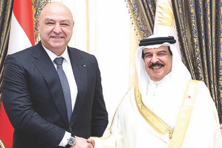 ملك البحرين التقى رئيس الجمهورية: نُعلن إقامة بعثة ديبلوماسية دائمة في بيروت