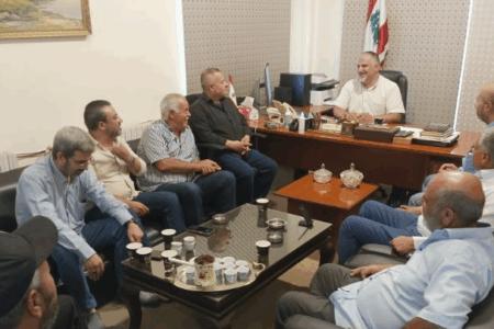 لقاء في مصلحة الزراعة في بعلبك بحث في مشاكل القطاع الزراعي