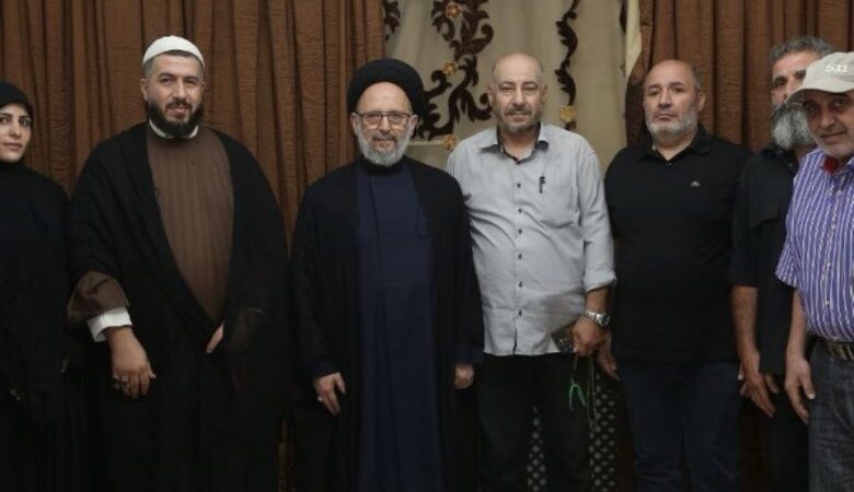 العلامة فضل الله استقبل معزين بوالدته : غنى لبنان بتنوعه والانغلاق مشكلة للجميع
