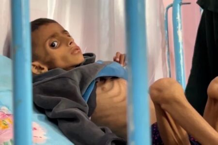 مسؤول إسرائيلي: حكومة نتنياهو تعمّدت تجويع سكان غزة