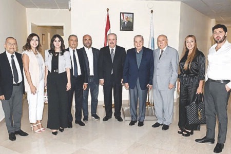وفد من المجلس الاغترابي اللبناني زار وزير المالية ونقل عنه ان “لا نية لشطب الودائع”