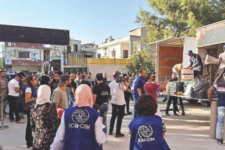 إنطلاق المرحلة الأولى من خطة عودة النازحين عبر مركز المصنع