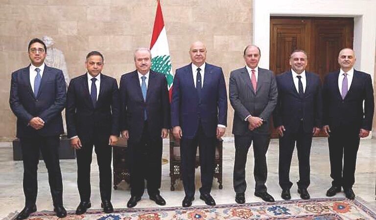 رئيس الجمهورية تلقى دعوة لزيارة بلغاريا ونواب حاكم المركزي أقسموا اليمين أمامه