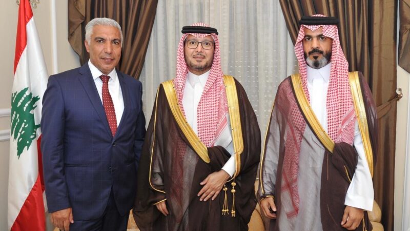عبّود يلتقي بخاري في دارته وألاوضاع العامة والشؤون الطرابلسية محور اللقاء