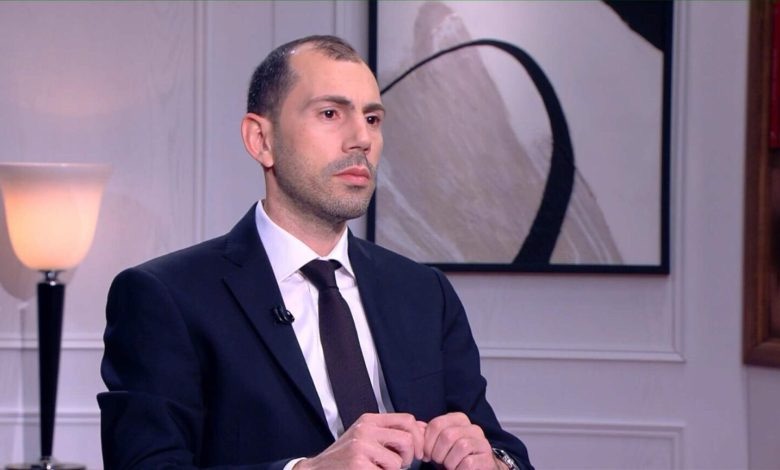 الخير: “حزب الله” مدعو للالتزام بقرار الدولة