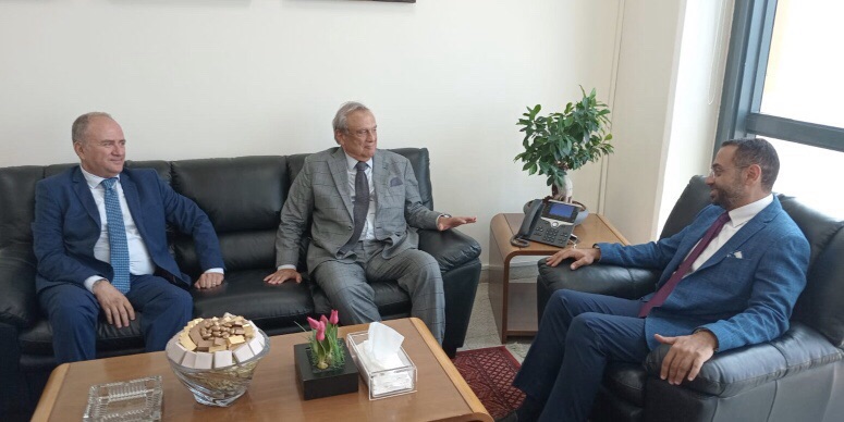 حبيب زار شعراني مهنئاً