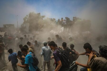 غزة.. إسرائيل تقتل 22 فلسطينياً بينهم 13 من منتظري المساعدات