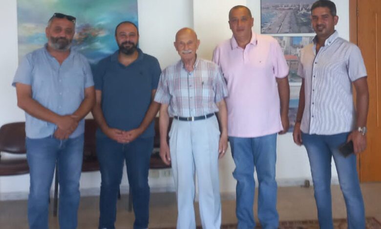 وفد من إقليم طرابلس في الدفاع المدني يزور بلدية الميناء