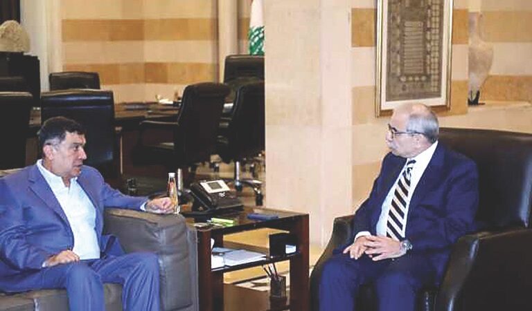 سلام التقى السفير الكندي وزوّاراً والحوت دعاه إلى احتفال «الميدل إيست»