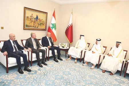 أمير قطر: إسرائيل تعمل لزج لبنان في حرب أهلية