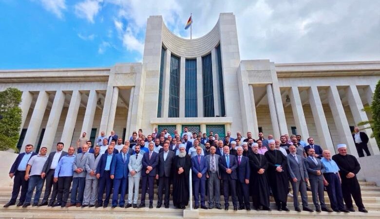 سماحة شيخ العقل التقى النائب البعريني مع وفد من عكار