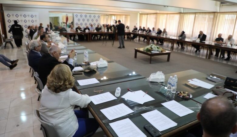 أي قانون بلدي نريد في الرابطة الثقافيةبرعايه الرابطة الثقافية في طرابلس دعا الاستاذ سبيرو سمايره الى لقاء حواري