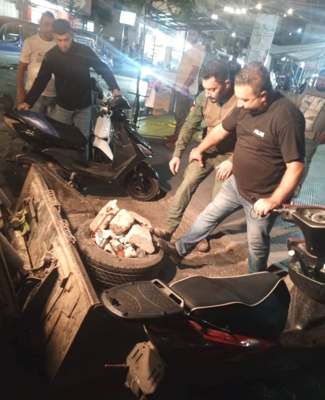 شرطة بلدية طرابلس تتابع حملتها الميدانية لإزالة المخالفات والتعديات على الأملاك العامة في القبة